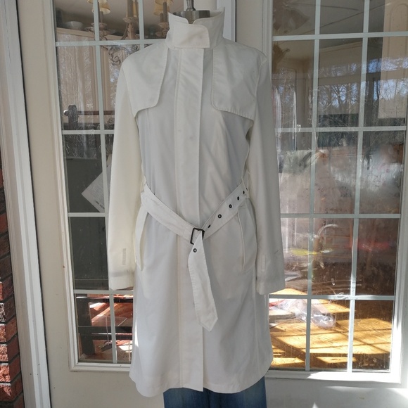 🦋 Gorgeous Burberry - Picture 6 of 11